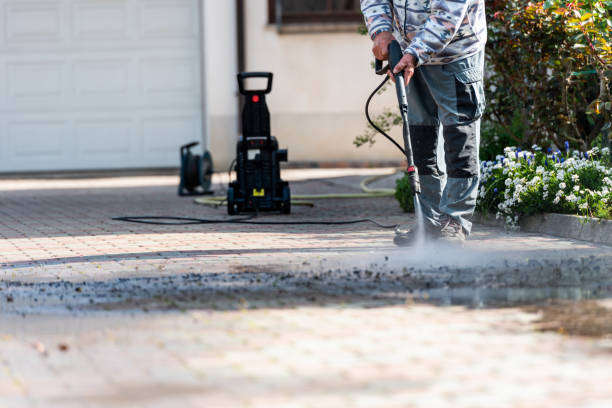 Best Deck Pressure Washing  in Cleveland, FL